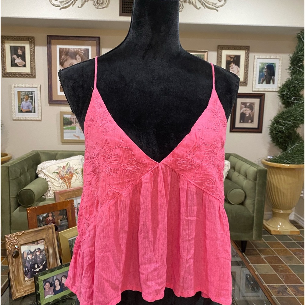NWT-Ripcurl tank top. Pink. Large.